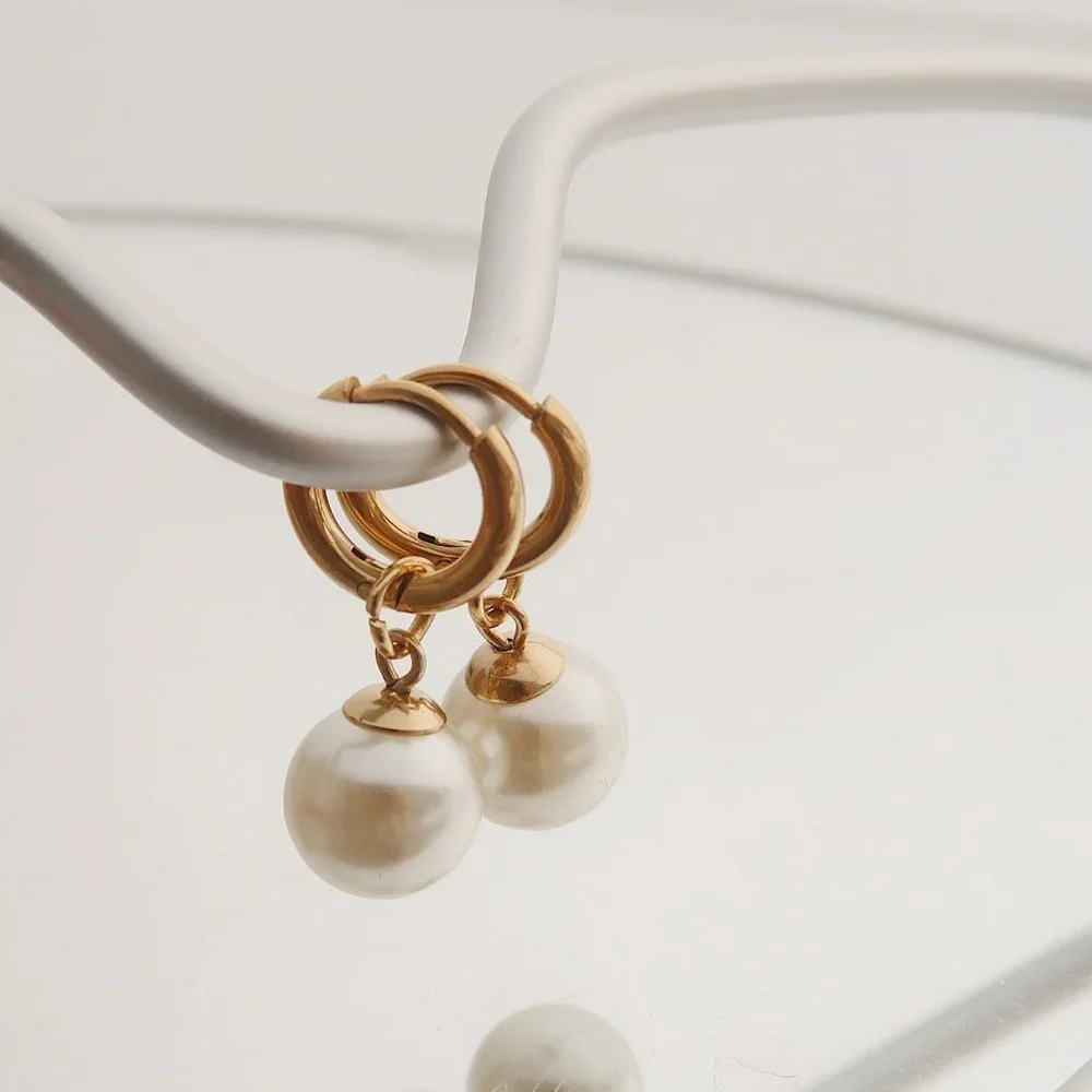 NEW 18K Gold Plated Round Pearl Drop Huggie Round Hoop Earrings